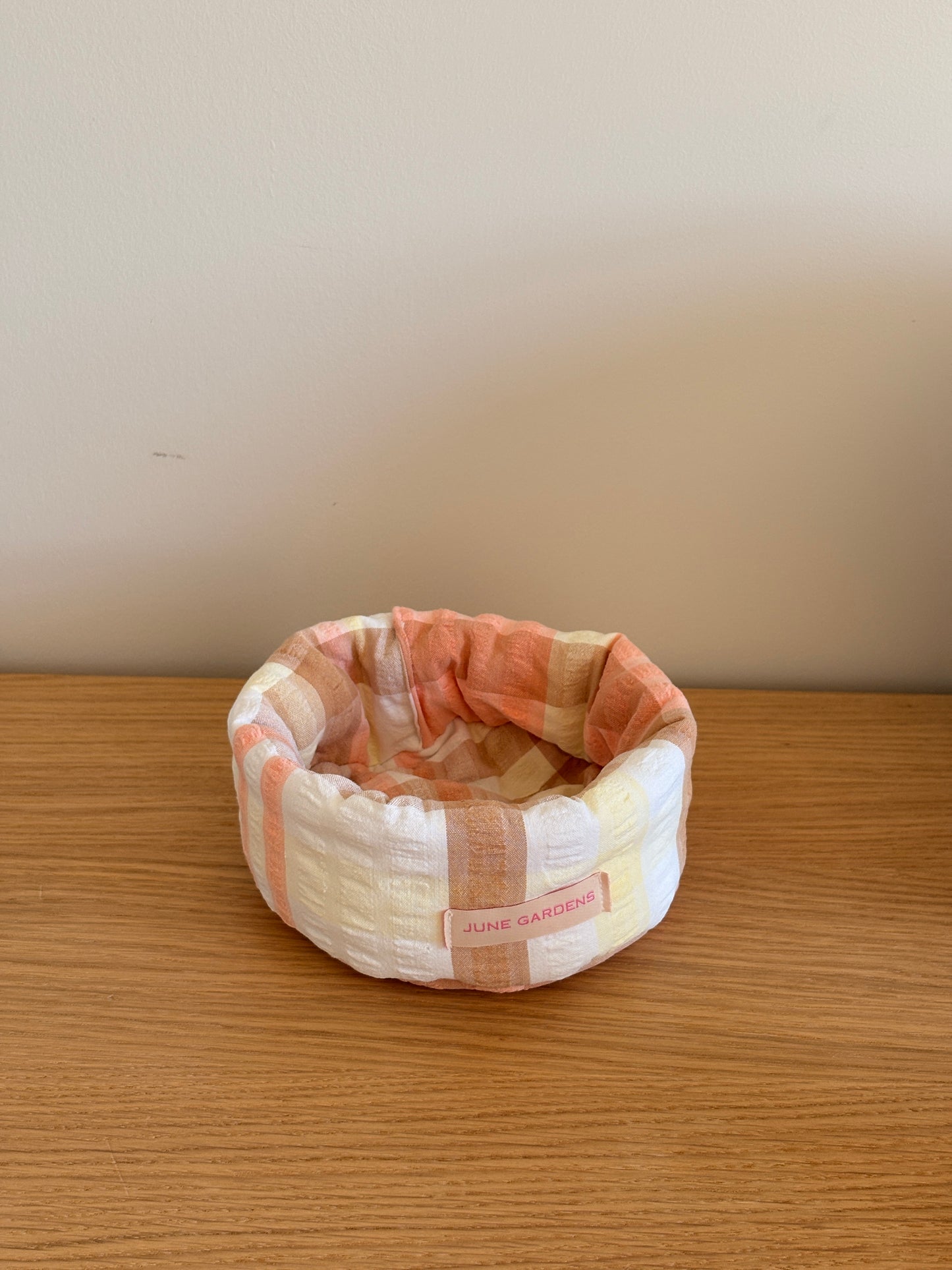 Dalia Dish ✿ Peachy