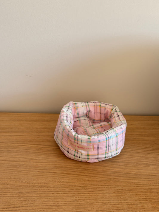 Dalia Dish ✿ Pink Tartan