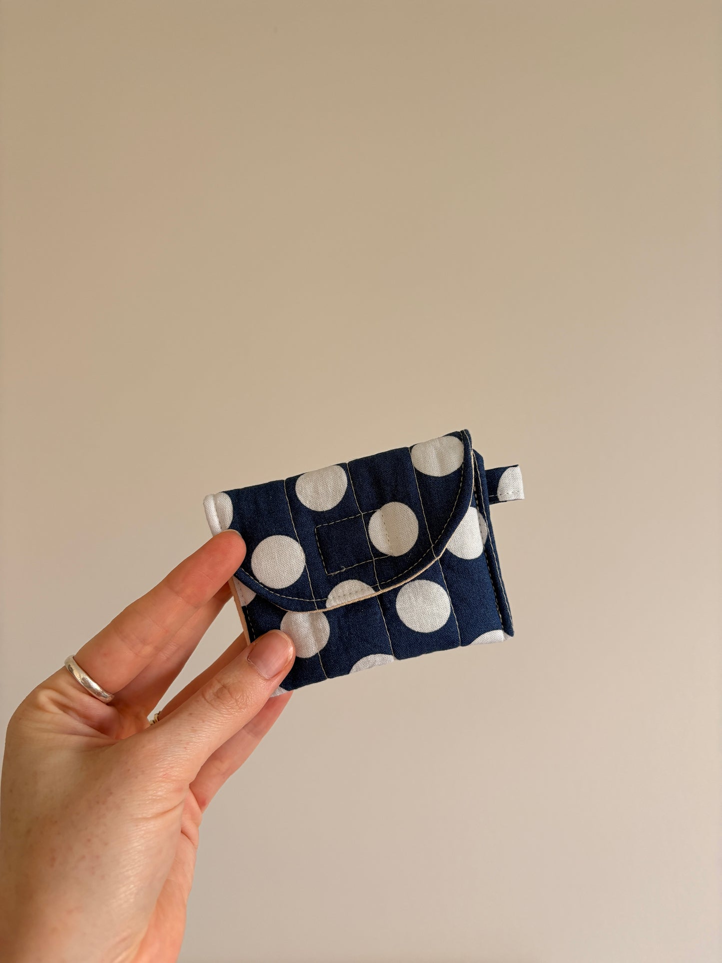 Airpods Case - Navy Polka Dot/ Cream