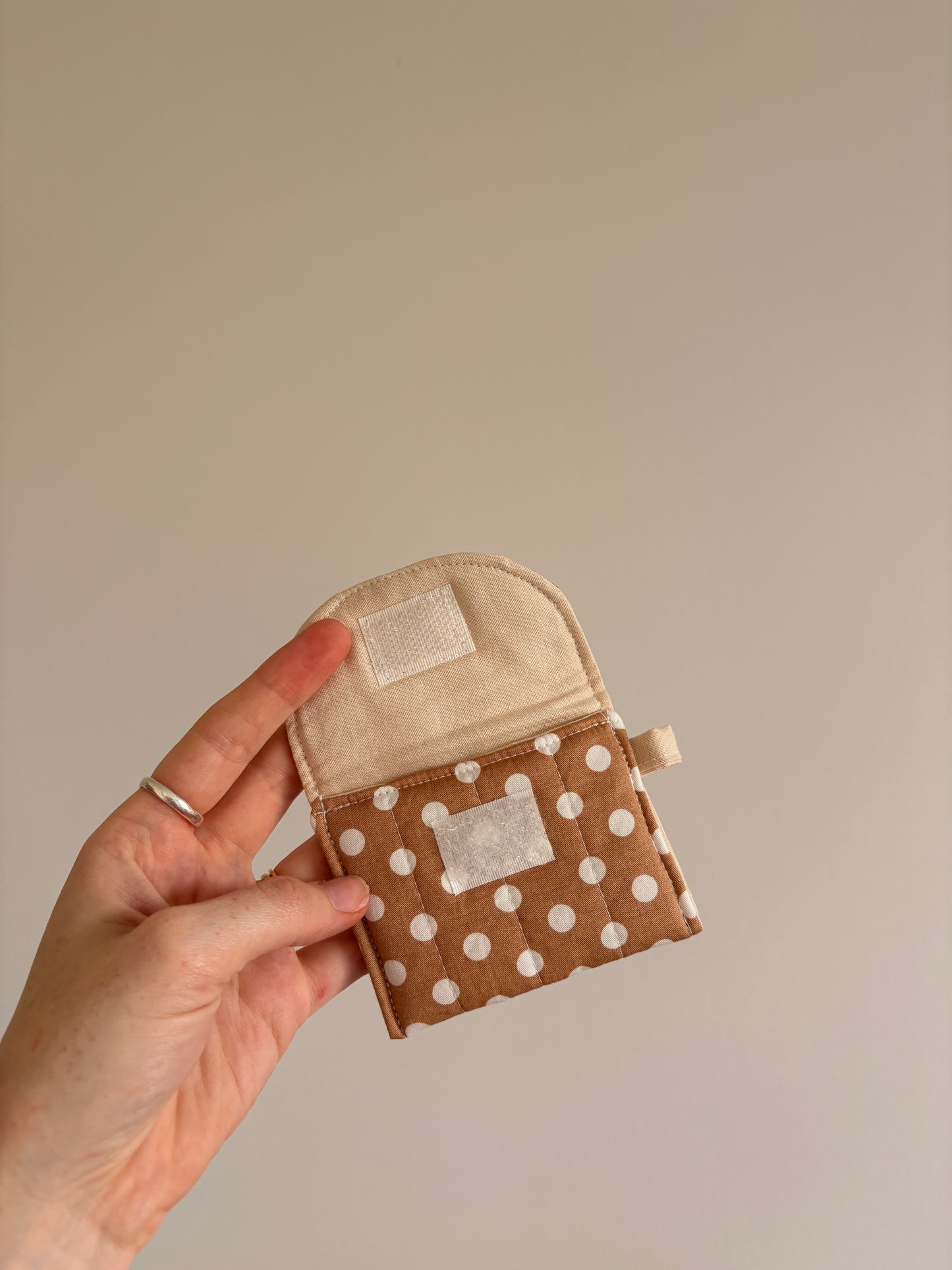 Airpods Case - Brown Polka Dot/ Cream